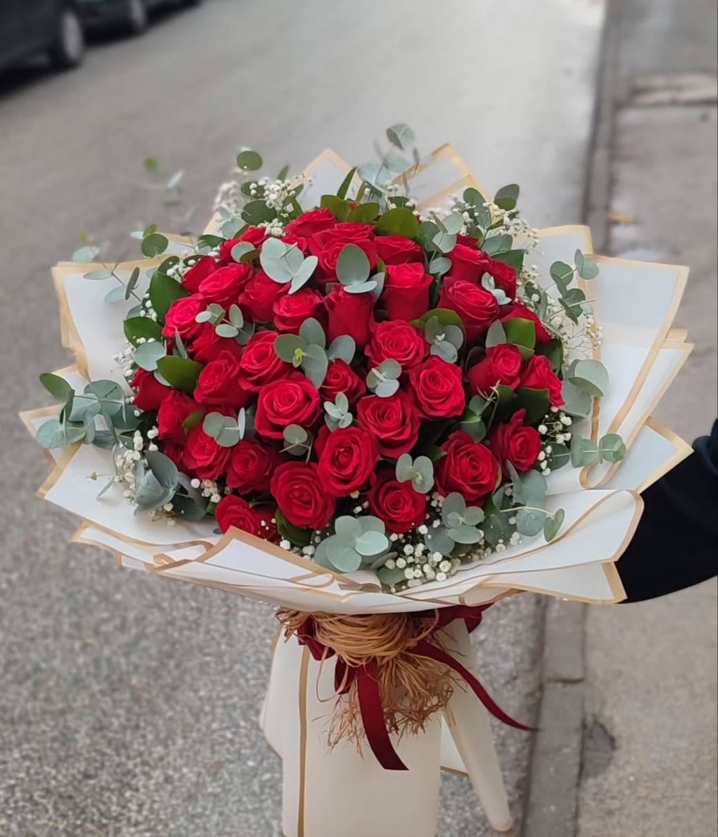 51 Adet Kırmızı GÜL